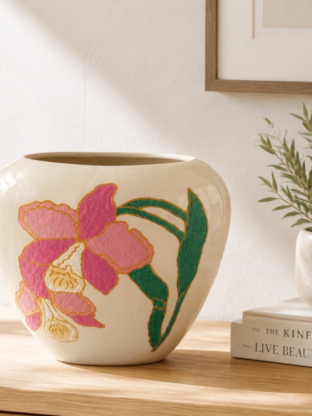 Hand painted Floral Oval Vase